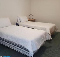 16 Lakeview Plaza - New Castle Holiday