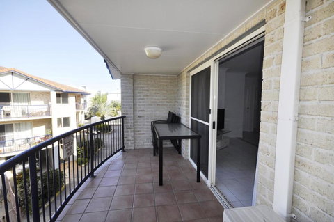 Bellissimo - New Castle Holiday 3