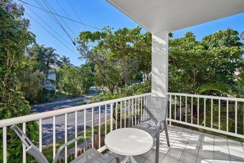 Cocos Holiday Apartments - New Castle Holiday 4