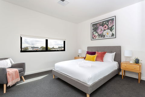 Urban Rest - Little Grenfell - New Castle Holiday 5