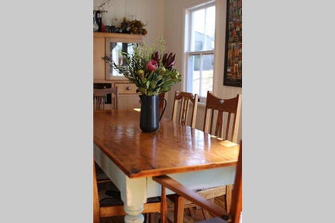 Stunning Queenslander - New Castle Holiday 1