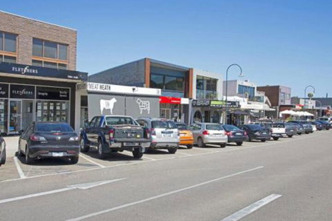 Seascape - New Castle Holiday 5