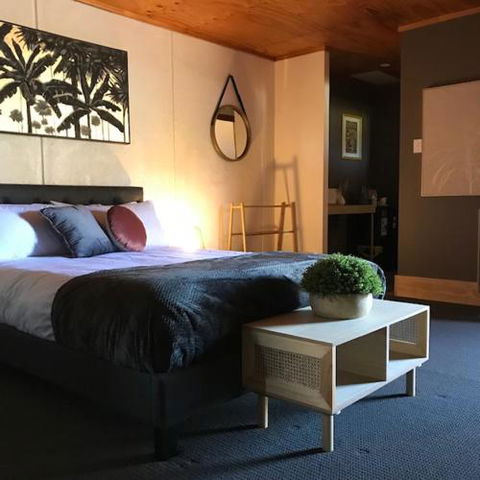 Granite Belt Cabins - New Castle Holiday 2