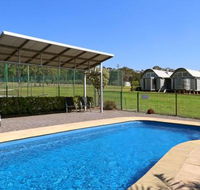 Ironbark Hill Retreat - New Castle Holiday