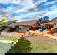 Hedge House- luxury space style location - New Castle Holiday