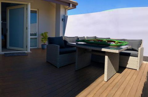 WAVE N SOUL - New Castle Holiday 6