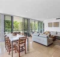 COTTON BEACH 94 MID FLOOR PENTHOUSE - New Castle Holiday