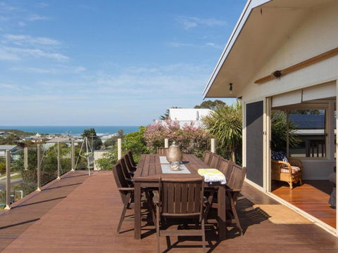 Surf188 - New Castle Holiday 6