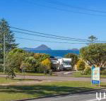 Amazing Sunrises from your balcony - New Castle Holiday