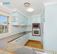 SEASCAPE An Enticing Lakeside Escape - New Castle Holiday