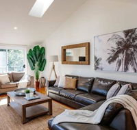 Seagrass House Modern North Avoca Oasis - New Castle Holiday