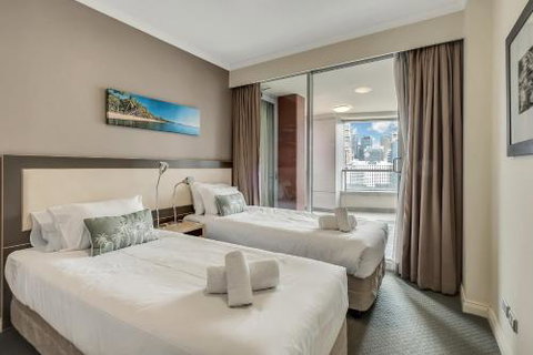 DREAM HARBOUR VIEW 2 BRM / GYM POOL & PARKING - New Castle Holiday 3