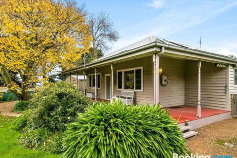 Elm Cottage - New Castle Holiday 6