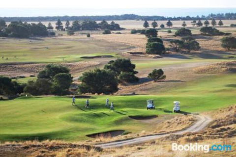 Eagles Nest - New Castle Holiday 3