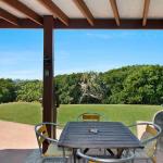 WHITE WAVES 4 ABSOLUTE BEACH FRONT STUDIO HASTINGS POINT - New Castle Holiday 0