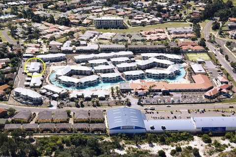 Pacific Blue 505-265 Sandy Point Road - New Castle Holiday 0