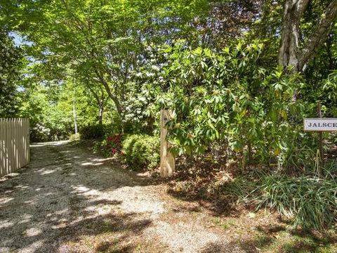 Jalscene - New Castle Holiday 2