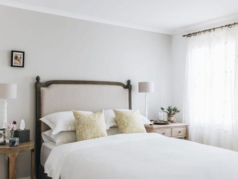 KIRRIEMUIR Burradoo Southern Highlands 4pm Check Out Sunday - New Castle Holiday 6