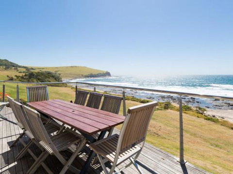 PENZANCE Gerroa Beachfront To Shelley Beach & 4pm Check Out Sundays - New Castle Holiday 4