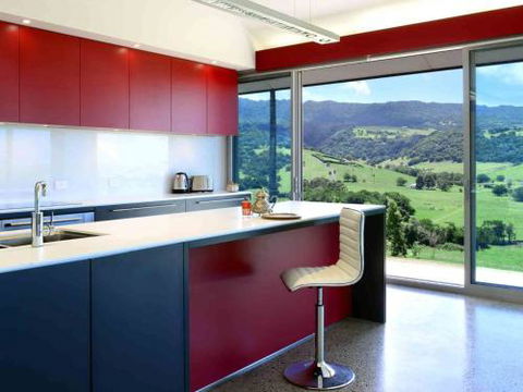 ROSE VALLEY Gerringong 4pm Check Out Sundays - New Castle Holiday 6