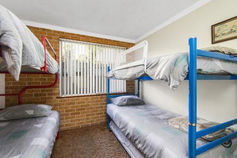 6 Of 12 To 14 Crisallen Street Port Macquarie - New Castle Holiday 3