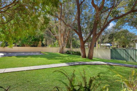 6 Of 12 To 14 Crisallen Street Port Macquarie - New Castle Holiday 2