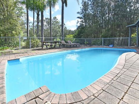 Olive Grove Villa 3 Suite With Large Bath - New Castle Holiday 0