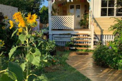 Hilltop Gallery - New Castle Holiday 6