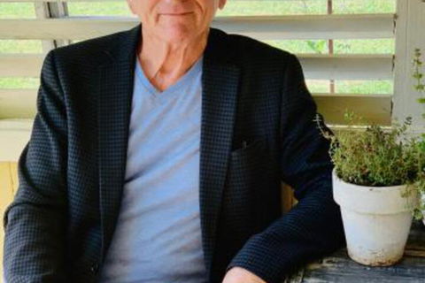 Hilltop Gallery - New Castle Holiday 3