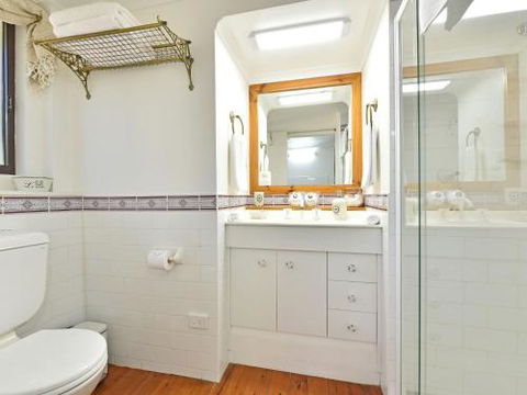 Olive Grove Studio 1 - New Castle Holiday 6
