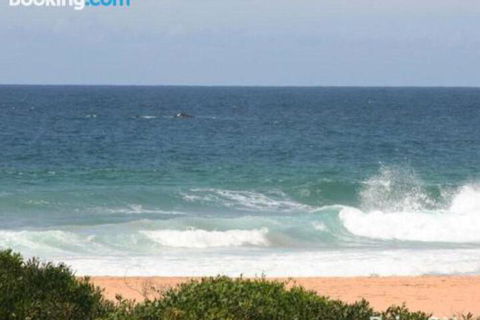 Beachfront Delight 14b Bareena Avenue - New Castle Holiday 1