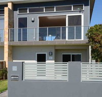 KIAMA SUNRISE Kiama  Surrounds 4pm check out Sundays - New Castle Holiday