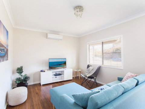 Cottage On Bruce - New Castle Holiday 4