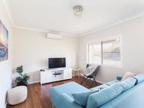 Cottage On Bruce - New Castle Holiday 6