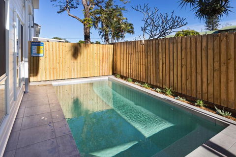 11 Ann Street Coolum Beach - New Castle Holiday 3