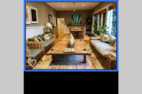 Healesville Garden Country Retreat - New Castle Holiday 1