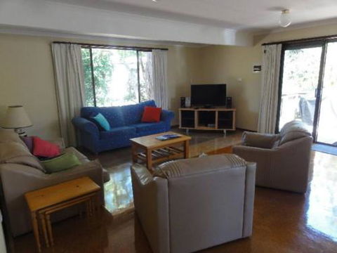 14 Tecoma Avenue Sandy Point - New Castle Holiday 2