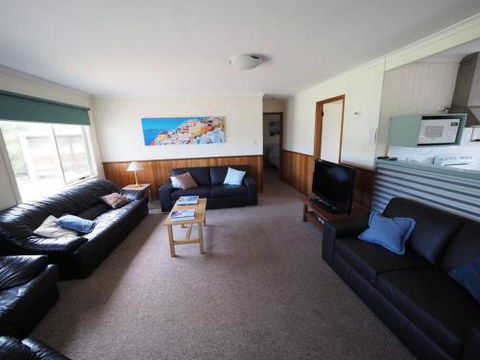 27 Beach Parade Sandy Point - New Castle Holiday 2