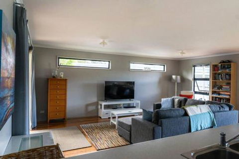 34 Ash Avenue Sandy Point - New Castle Holiday 1