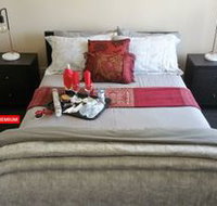 Mt Cooper Inn - New Castle Holiday