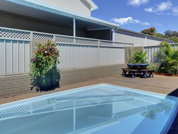 Blue Swimmer 33 Danalene Parade - New Castle Holiday 3