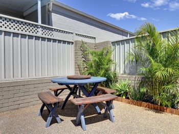 Blue Swimmer 33 Danalene Parade - New Castle Holiday 6