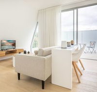 Bondi Amazing H427 - New Castle Holiday