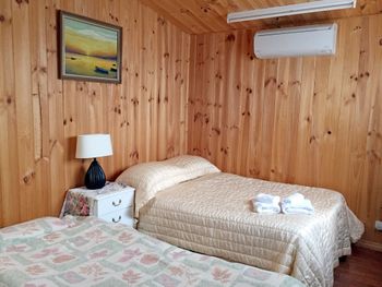 Clunes Cabins Rejuvenate Stays - New Castle Holiday 6