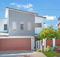 SUNNY DAZE BONNY HILLS - New Castle Holiday