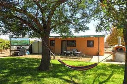 The Pickers Hut - New Castle Holiday 0