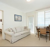 Comfy Convenience in Centennial Park - New Castle Holiday