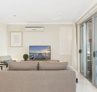 Soldiers Point Road 2 163 Seaside Splendour - New Castle Holiday