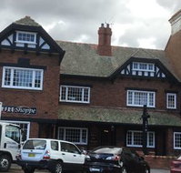 Fireside Inn Guesthouse - New Castle Holiday