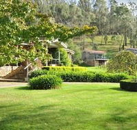 Araluen Lodge  Villas - New Castle Holiday
